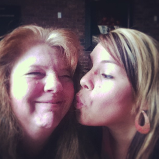 969198_251320701673449_1107798439_n